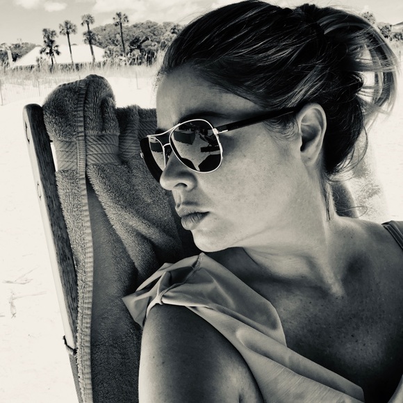 Meet your Posher, Merinda - Picture 2 of 2